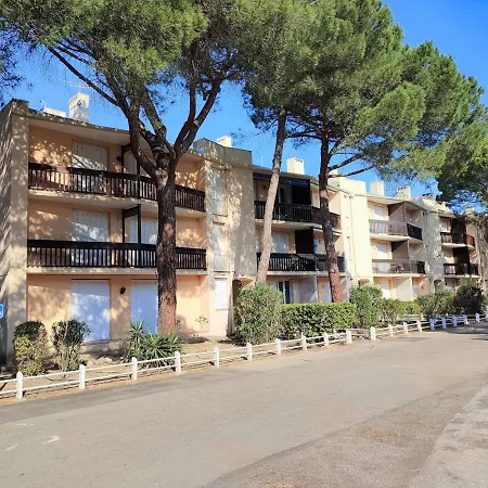 **appartement 2 Pieces A 100m De La Avec Balcon Et Parking - Argeles-sur-mer** - Fr-1-225-68