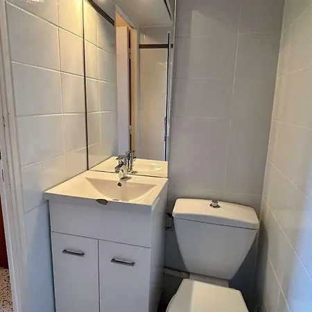 **appartement 2 Pieces A 100m De La Avec Balcon Et Parking - Argeles-sur-mer** - Fr-1-225-68 Daire